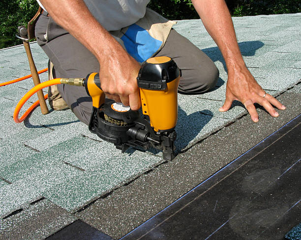 Best Shingle Roofing Installation  in Fairbury, NE